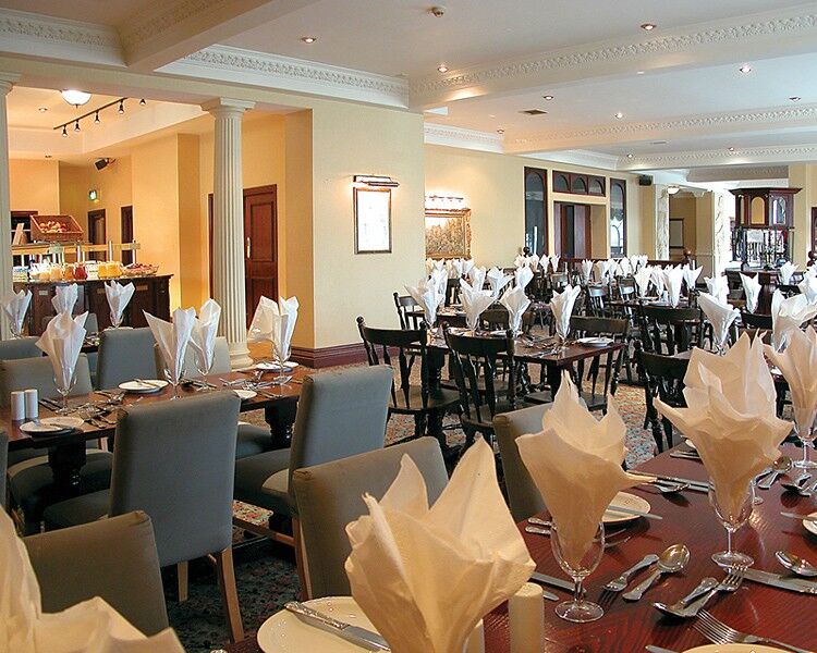 Britannia Hotel, Стокпорт Экстерьер фото